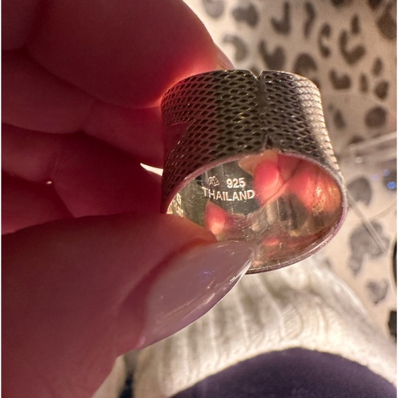 925 Sterling Silver Statement Cigar Band Ring Size 8 - Picture 2 of 5